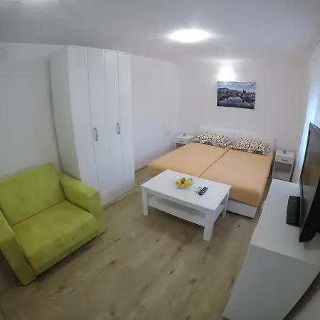 Guest house Hrupjela